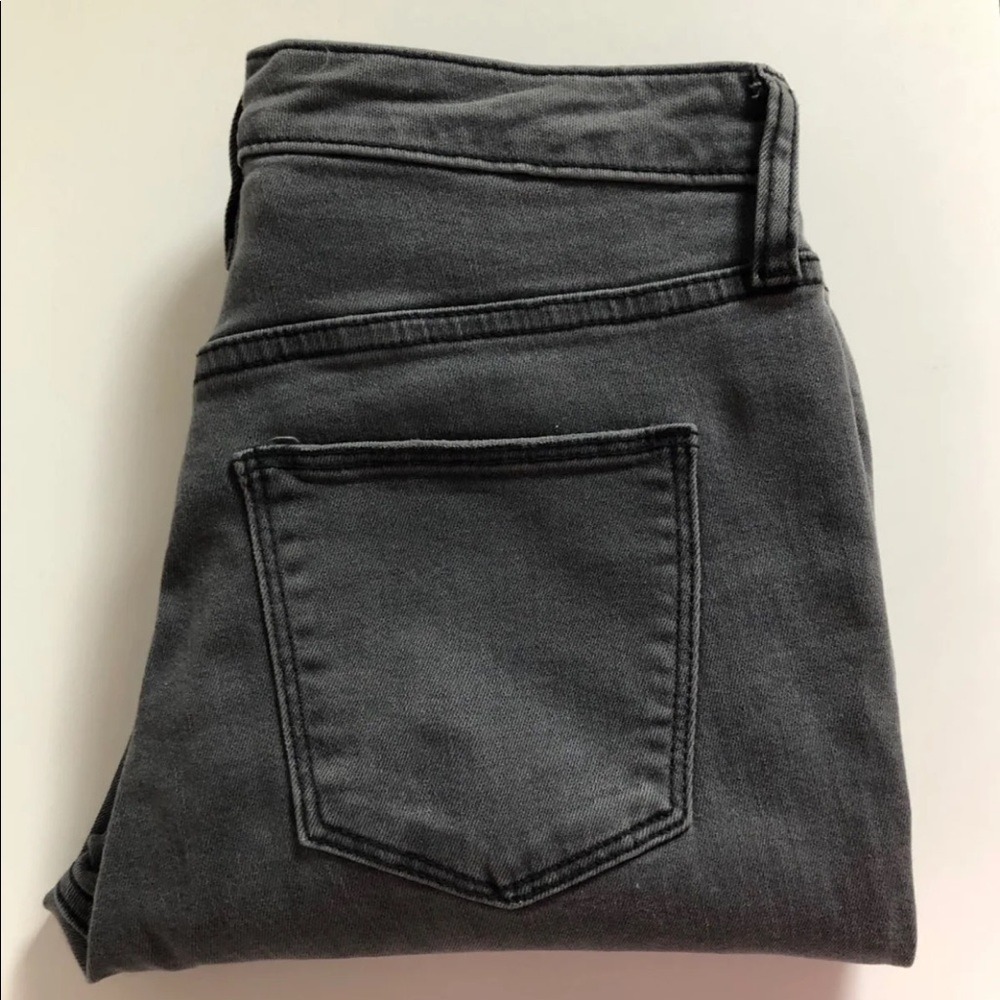 Cropped Skinny Jeans